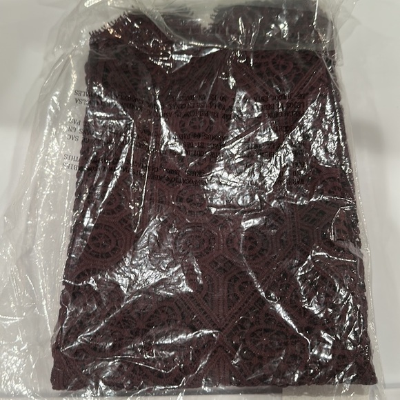 Deletta chocolate lace Blouse - Picture 4 of 9